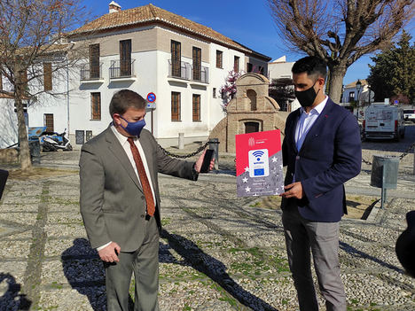 El Ayuntamiento de Granada confía a InnovaSur la instalación de 73 puntos WiFi de acceso gratuito