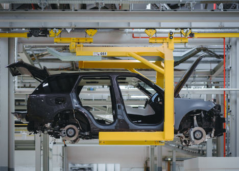 Jaguar Land Rover anuncia 300 nuevos empleos en Midlands
 