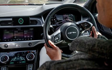 Nueva tecnología de Jaguar Land Rover que ayuda a reducir el estrés