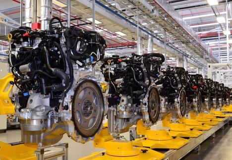 Jaguar Land Rover celebra un hito en la fabricación de motores limpios