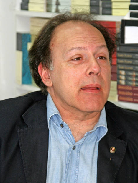 Javier Marías.