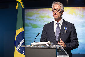 Javier Mirallas, Presidente de la Cámara de Comercio Brasil-Cataluña, nombrado Oficial de la Orden de Rio Branco