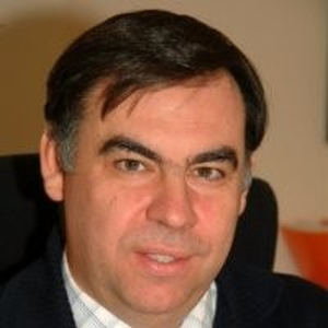 Javier Ponce, Centro para el Desarrollo Tecnológico Industrial (CDTI).