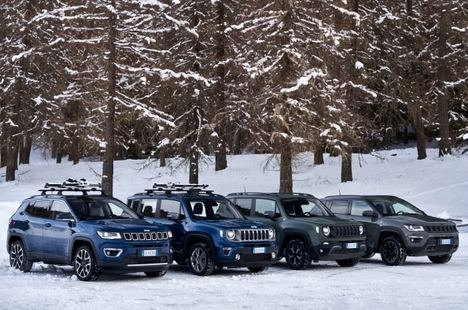 Conducir sin preocupaciones en invierno con los Jeep 4XE