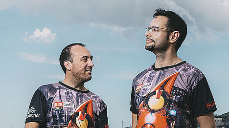 Jonathan Vila (izquierda) y Nacho Cougil (derecha), organizadores de JBCNConf.