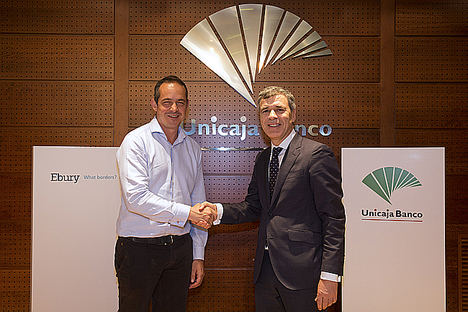 Juan Lobato CEO de Ebury y Pablo González, Dtor. Gral. Financiero de Unicaja Banco (dcha).