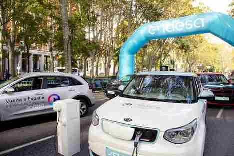 El Kia eléctrico de la Vuelta a España recorre 1.000 km por 10 euros de consumo