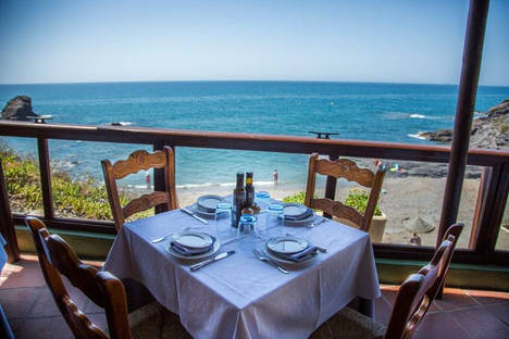 La Cala, el lugar perfecto para disfrutar de la gastronomía mediterránea al aire libre