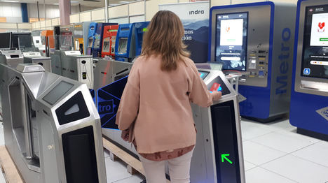 Indra transformará la experiencia de los viajeros de Metro de Madrid con su innovadora tecnología para la Estación 4.0