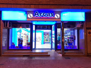 La franquicia Perfumerías Arcas inaugura un nuevo establecimiento en la localidad de Torrijos, Toledo