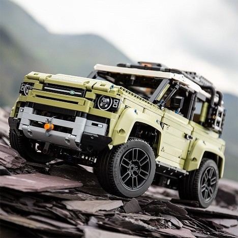 La maqueta del nuevo Land Rover Defender de Lego