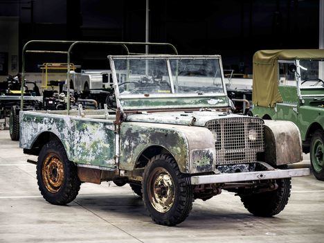 Land Rover restaura un 4x4 original “perdido”