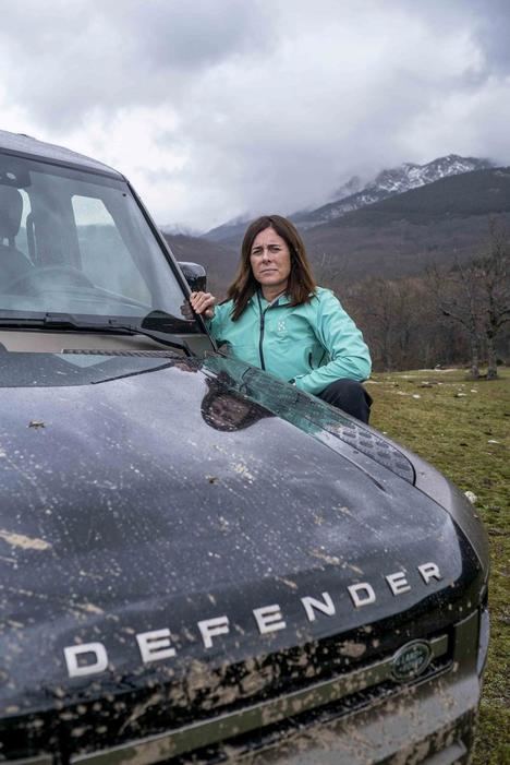Land Rover reta a los aventureros más duros