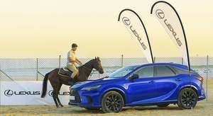 Lexus vehículo oficial de las carreras de caballos de Sanlúcar de Barrameda
 