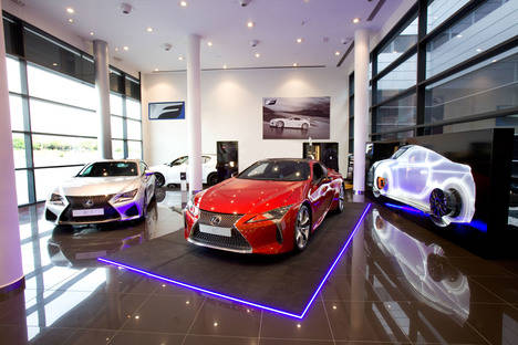 Lexus inaugura el concepto “Lexus F & F SPORT Corner”