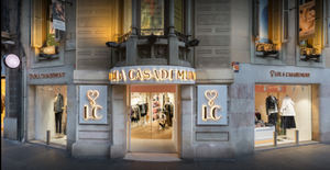 Lola Casademunt reabre sus tiendas bajo cita previa y con nuevo servicio de Personal Shopper