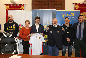 MAD Lions E.C. reafirma su compromiso en la formación de sus jugadores con Javier ‘JRA-Lion’ Romero y la UCAM