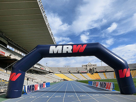 En su apuesta por el deporte, MRW repite su participación en la Zurich Marató de Barcelona