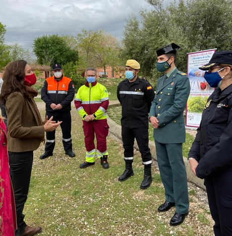 La Comunidad de Madrid reconoce la labor de sanitarios, UME y Fuerzas y Cuerpos de Seguridad del Estado en su lucha contra el COVID-19