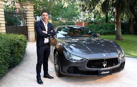 Maserati con la elegancia masculina