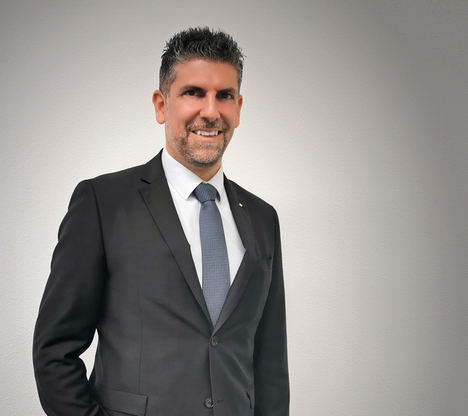 Maurizio Catino, Vicepresidente ejecutivo de ventas y servicios globales y miembro del Grupo directivo de Interroll.