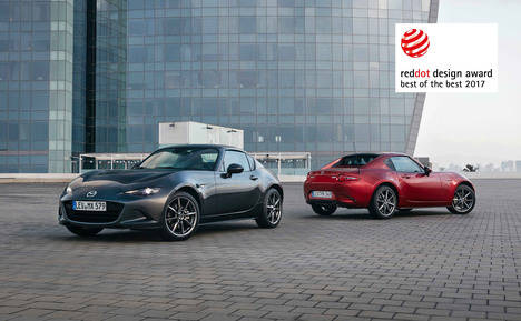 El Mazda MX-5 RF recibe el máximo galardón en los premios Red Dot