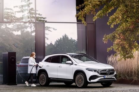Mercedes presenta el nuevo EQA