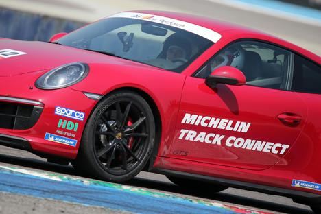 Michelin Track Connect, el neumático conectado