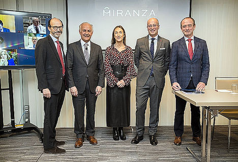 José María Ruiz Moreno, (Vissum), Borja Corcóstegui, (IMO), Marta Figueroa, (Mirasierra), Ramón Berra, director general de Miranza y Francisco Poyales, (IOA).