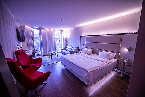 NH Hotel Group presenta en Alemania Mood Room™, su habitación del futuro