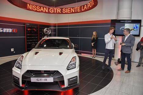 Nissan presenta en España el GT-R Nismo 2017