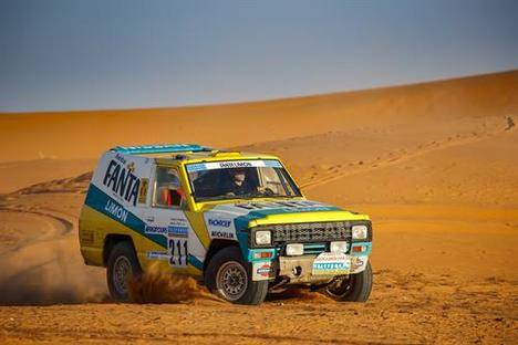 El legendario Nissan Patrol del París-Dakar de 1987, vuelve a las dunas del Sahara
