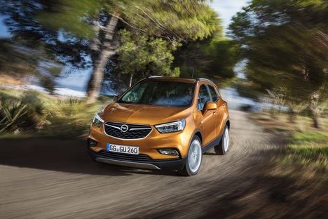 Opel se adelanta al “Black Friday” con sus Black Days