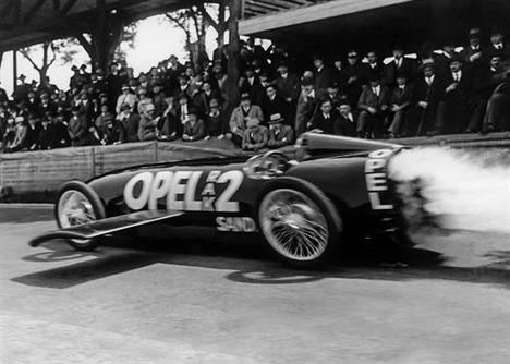 Hace 90 años, Opel impresionó en la era de los cohetes