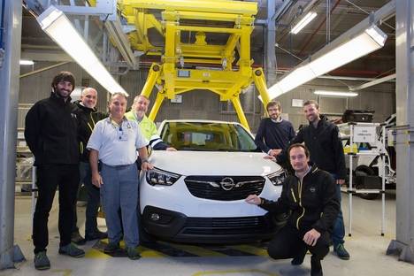 El primer Opel Crossland X servirá para entrenar a pacientes con discapacidad