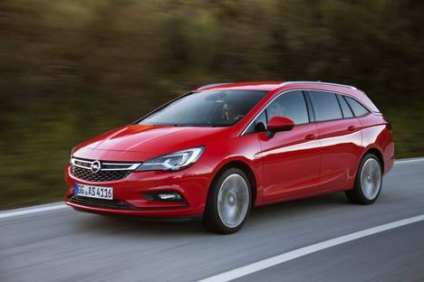 Los concesionarios Opel presentan el Astra Sports Tourer