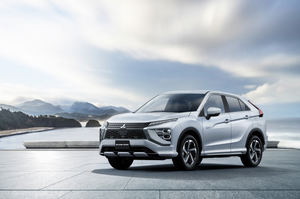 Los sistemas PHEV y S-AWC del Mitsubishi Eclipse Cross galardonados