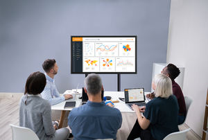 Sharp lanza dos pantallas interactivas 4K de 43” y 50” para reuniones de trabajo y de formación en espacios reducidos