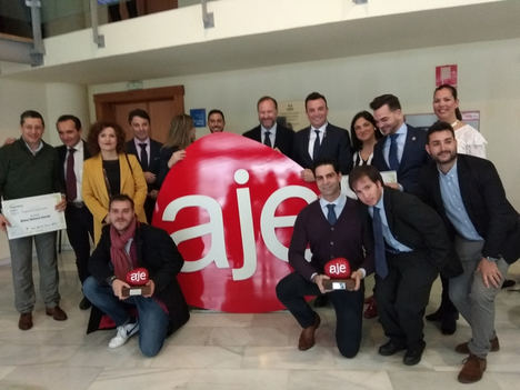 Educalnventions y Transroman, empresas ganadoras de los premios AJE Huelva 2018