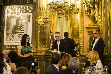 Paco Morales recibe el Premio ‘Chef of the Year’
