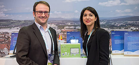 Patxi Echeveste, CEO de Wattio, y Laura Mendia, responsable comercial de Wattio.