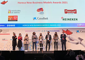 Freshperts triunfa en el HIP y recibe los premios al Mejor Desarrollo Empresarial y al Mejor Restaurante Virtual