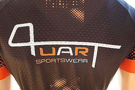 Quart Sportswear equipará a 6 equipos de la Oxfam Trailwalker Girona 2017