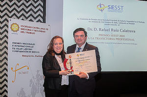 La Sociedad Española de Salud y Seguridad en el Trabajo distingue a Ruiz Calatrava, director de Programas y Planes Corporativos de umivale