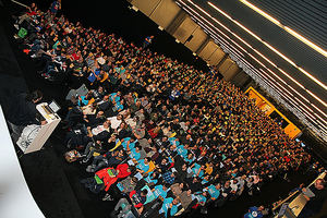 585 personas baten el primer Récord Guinness del ámbito tecnológico en España