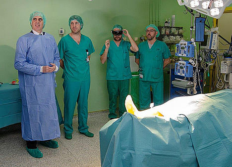 El Hospital Gregorio Marañón desarrolla un sistema pionero en quirófano que permite proyectar sobre el paciente realidad aumentada