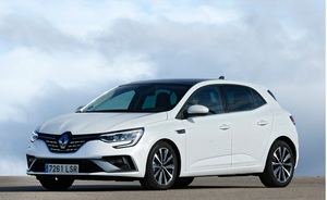 Renault Megane E-Tech Plug-in RS Line
 