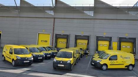 Renault entrega una nueva flota de vehículos eléctricos a Correos