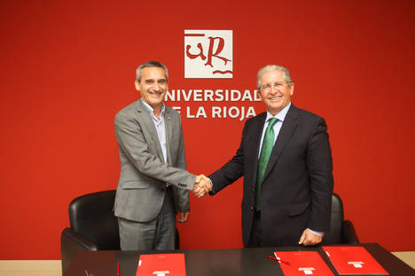CLH renueva la colaboración con el ciclo de conferencias la sociedad en busca de Referentes de la Universidad de La Rioja