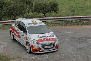 Cuatro pilotos se disputan el título de la Peugeot Rally Cup Ibérica en los tramos del Algarve